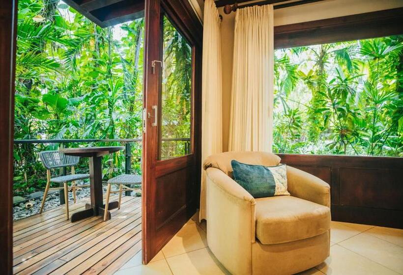 בית מלון כפרי Bosque Del Mar Playa Hermosa