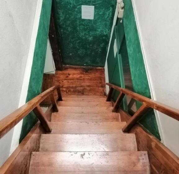 酒店 Casa Leon Guesthouse