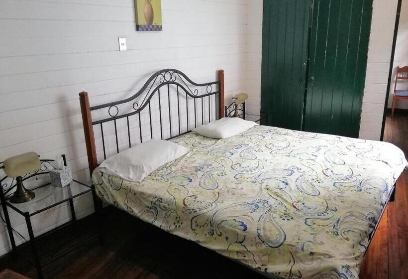 酒店 Casa Leon Guesthouse