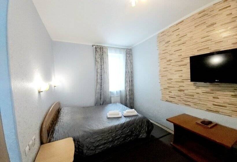 ホテル Domik V Samare