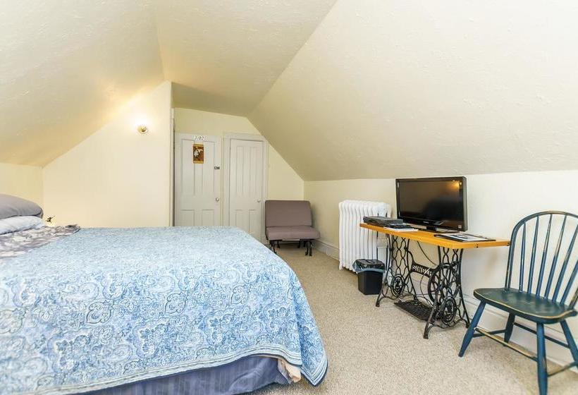 فندق Elliott House Bed & Breakfast