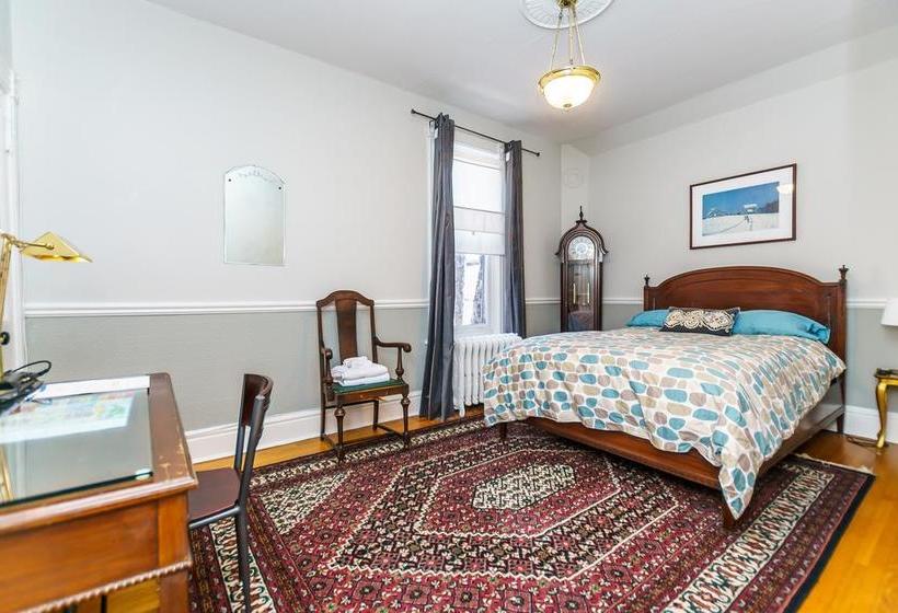 فندق Elliott House Bed & Breakfast