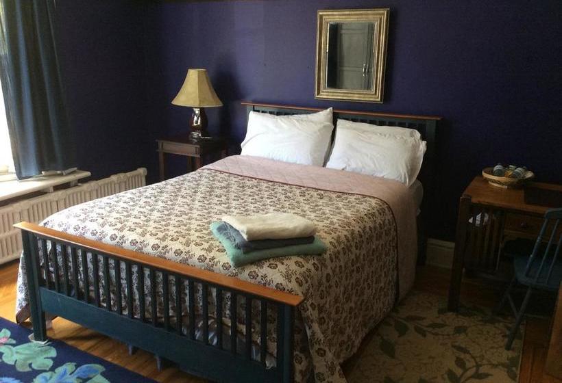فندق Elliott House Bed & Breakfast