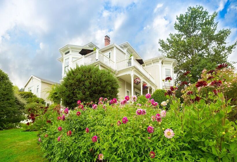 هتل Fairholme Manor Inn