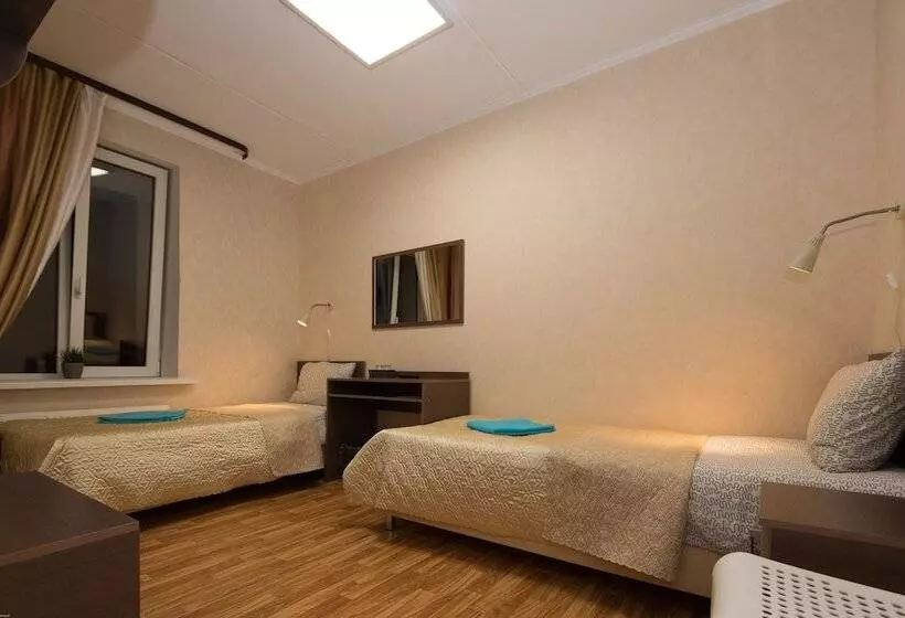 ホテル Guest House Orlovskiy