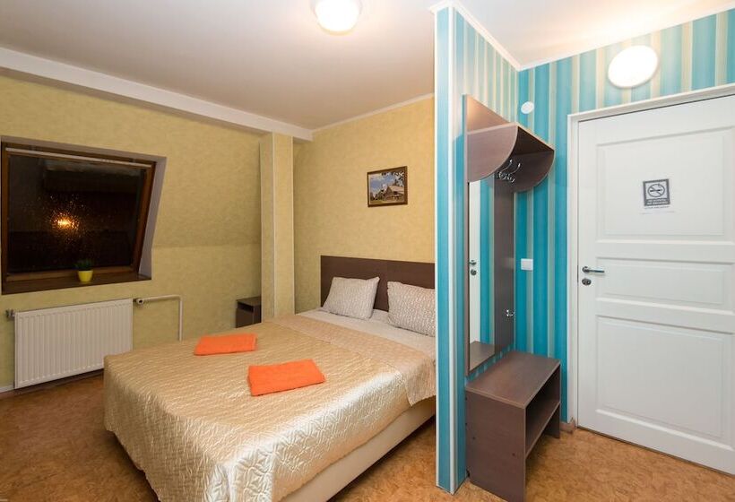 Отель Guest House Orlovskiy