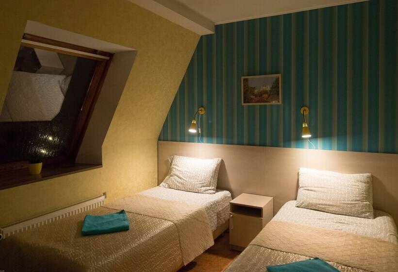 Отель Guest House Orlovskiy