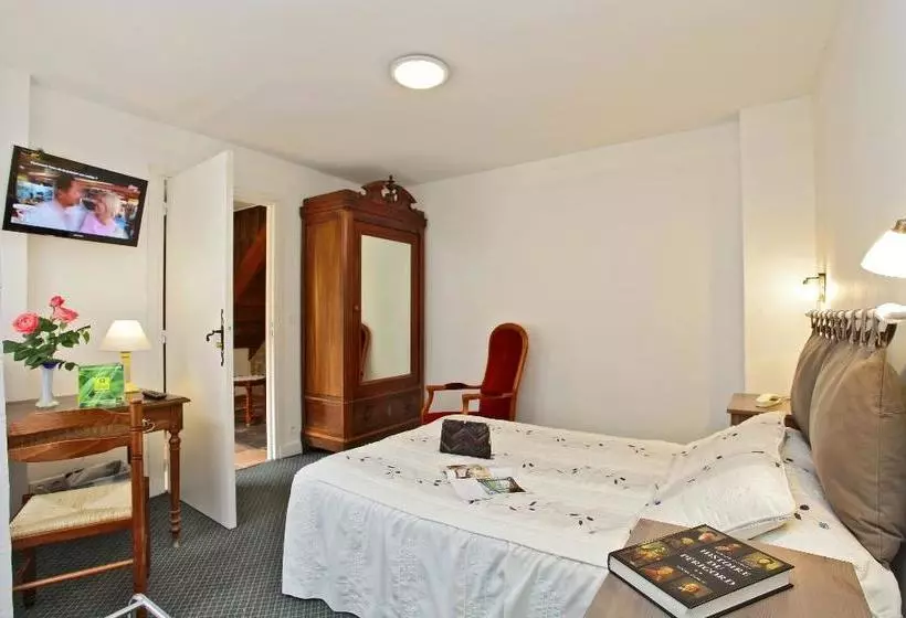 Hotelli Hôtel De France Auberge Du Musée