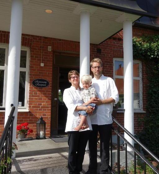 Отель Kastanjelund