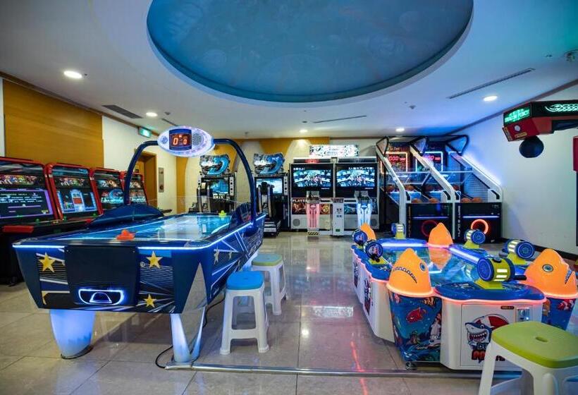 هتل Kensington Resort Seogwipo