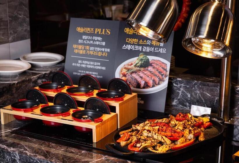 هتل Kensington Resort Seogwipo