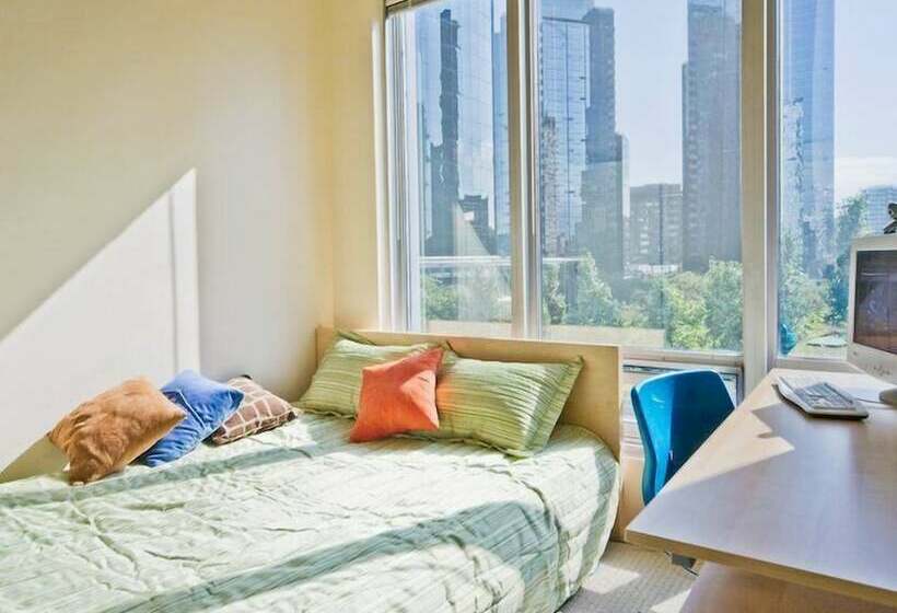 Отель Mondeliving City Condo