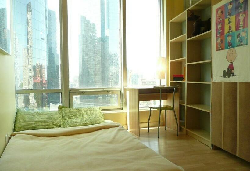 Отель Mondeliving City Condo