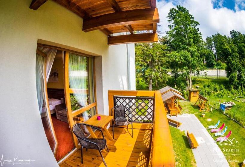 בית מלון כפרי Na Skarpie