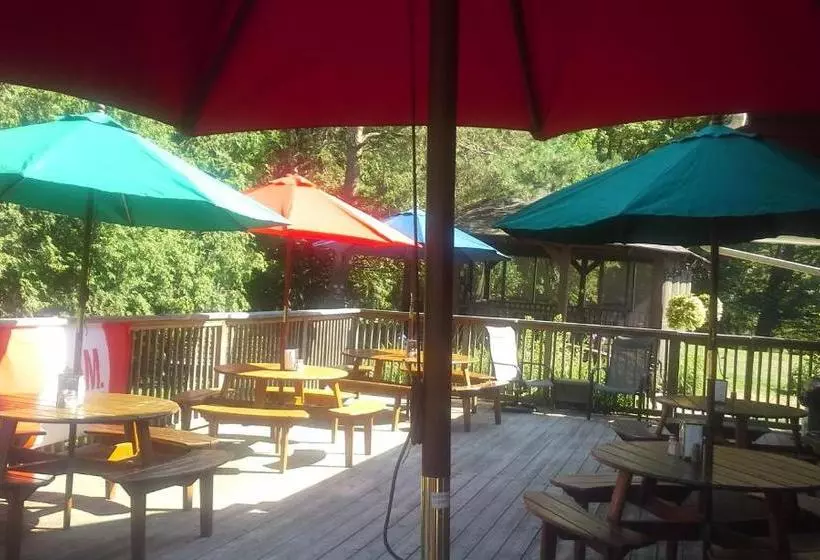 ホテル Normandale Century Inn