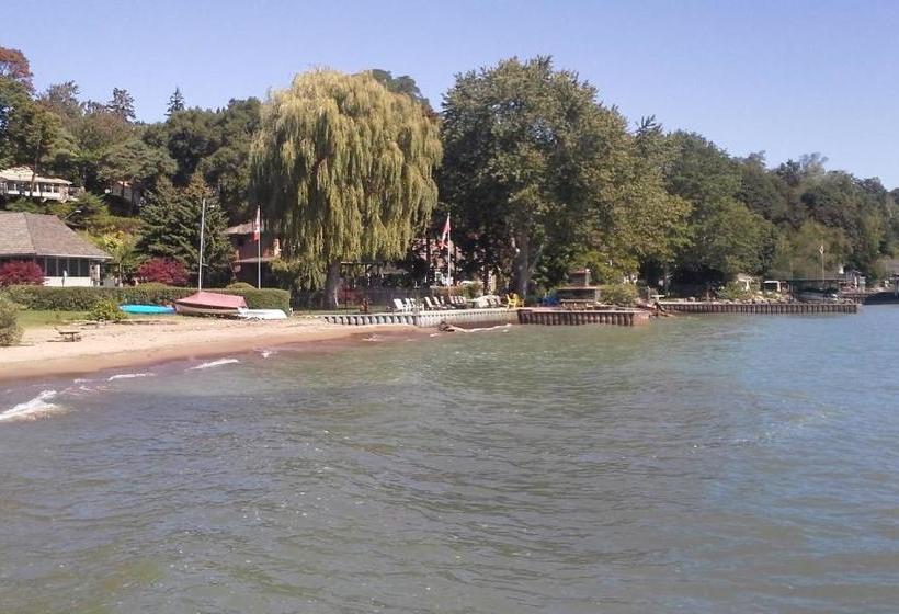 בית מלון כפרי Normandale Century Inn