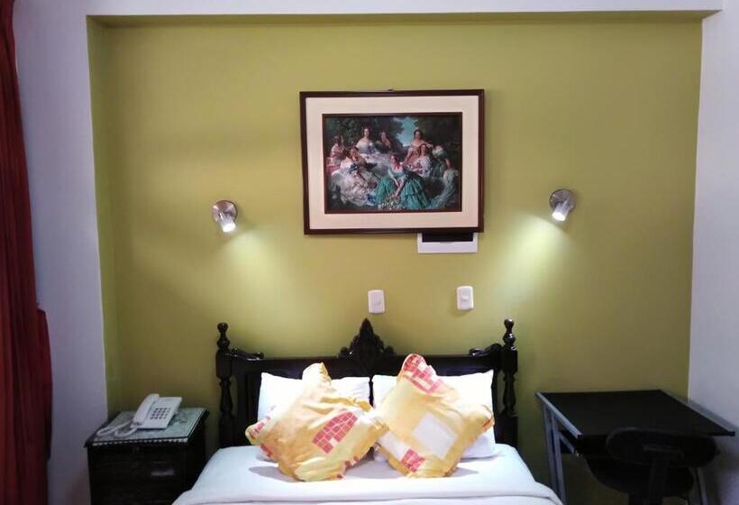 هتل Plaza Trujillo