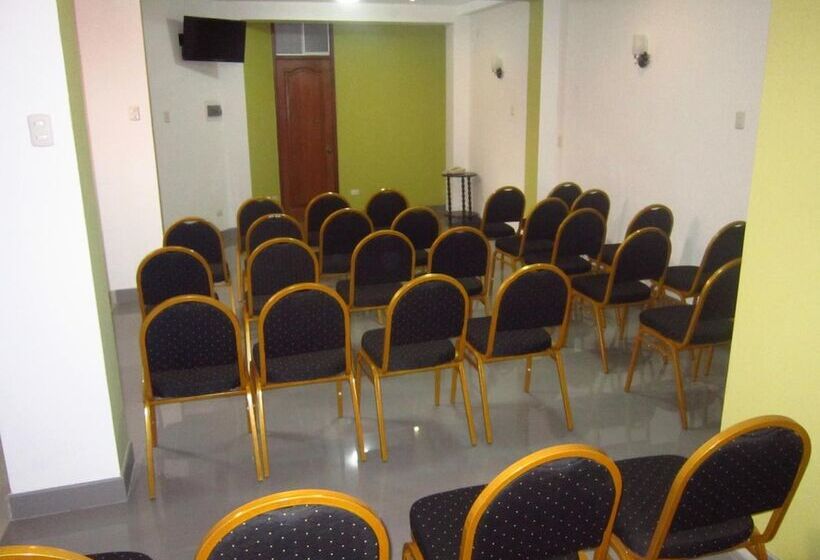 هتل Plaza Trujillo