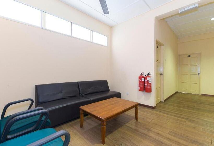 Hotel Straits Settlement Inn