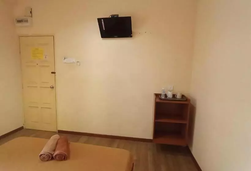Hotel Straits Settlement Inn