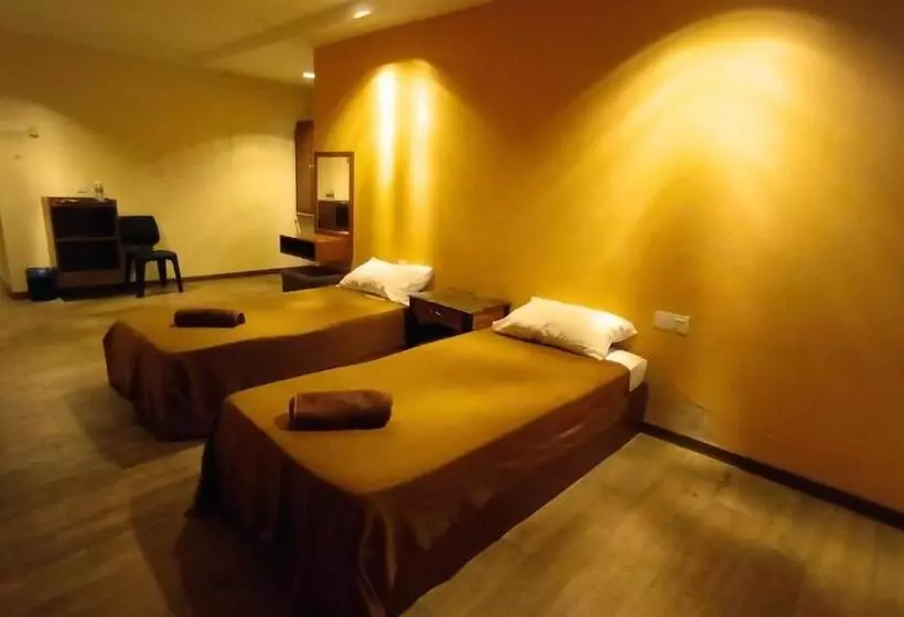 Hotel Straits Settlement Inn