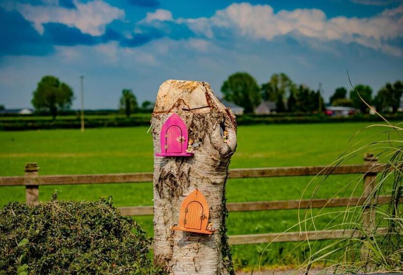 Hotelli The Ring Farmhouse