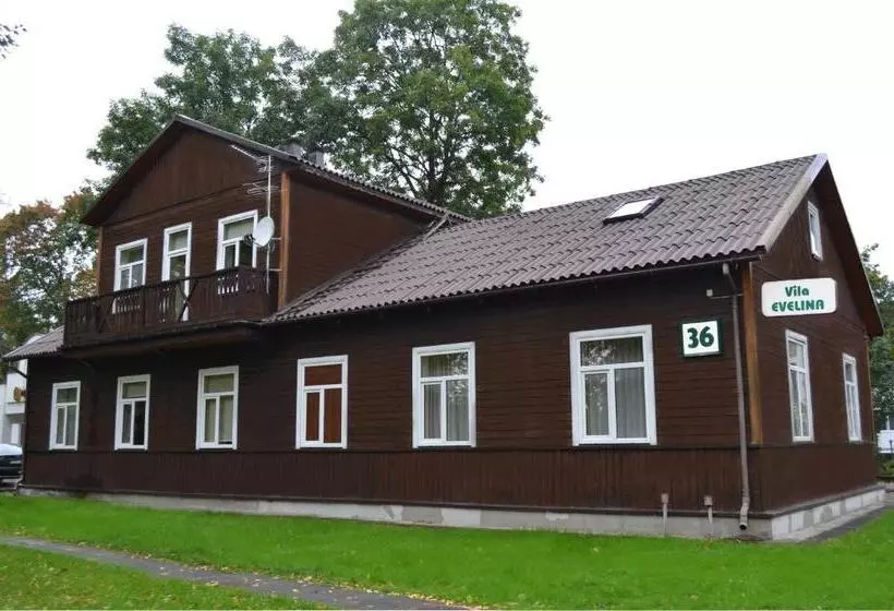 هتل Vila Evelina