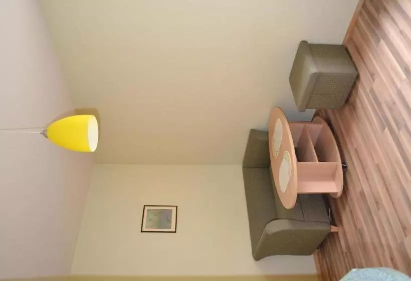 هتل Vila Evelina