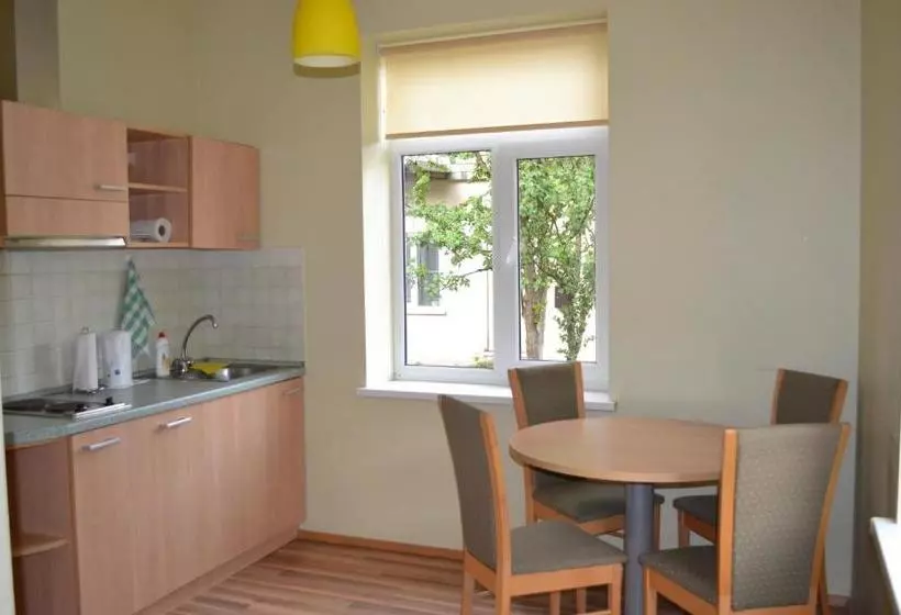 هتل Vila Evelina