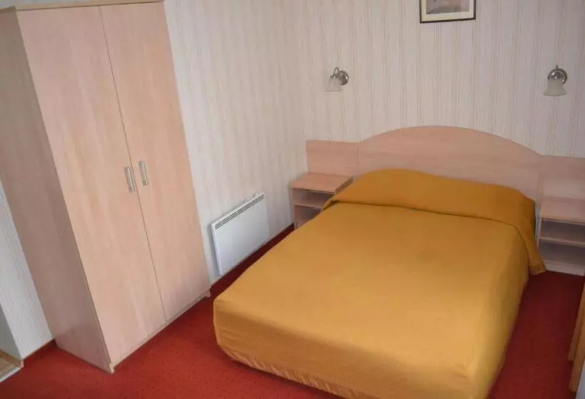 هتل Vila Evelina