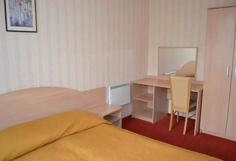 هتل Vila Evelina