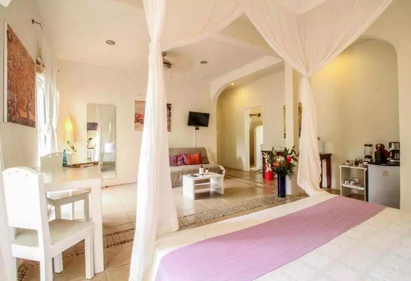 Hotelli Villas Geminis Boutique Condo