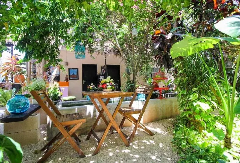 Hotelli Villas Geminis Boutique Condo