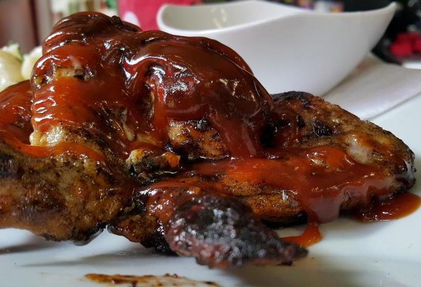 هتل Y Arte Antigua