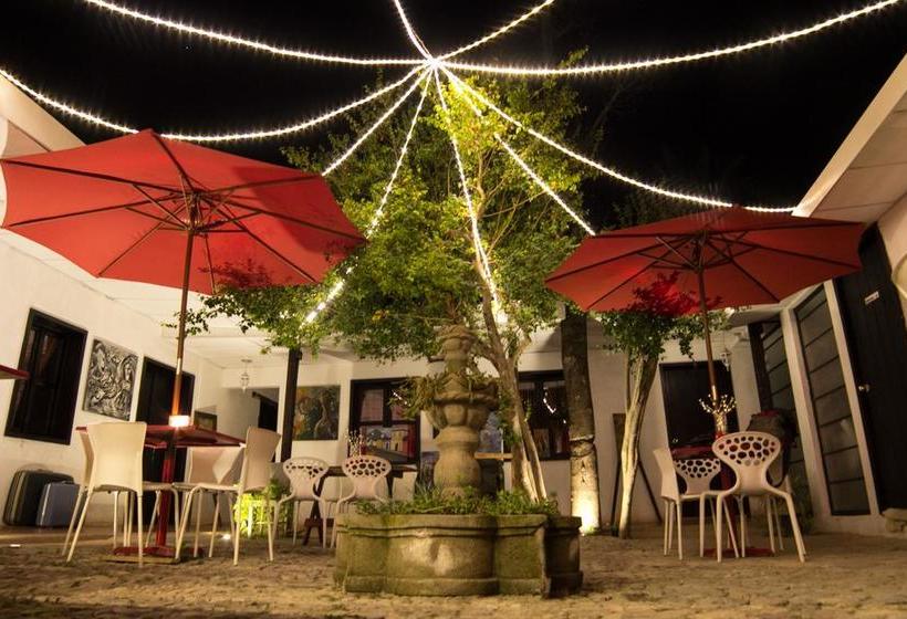 هتل Y Arte Antigua