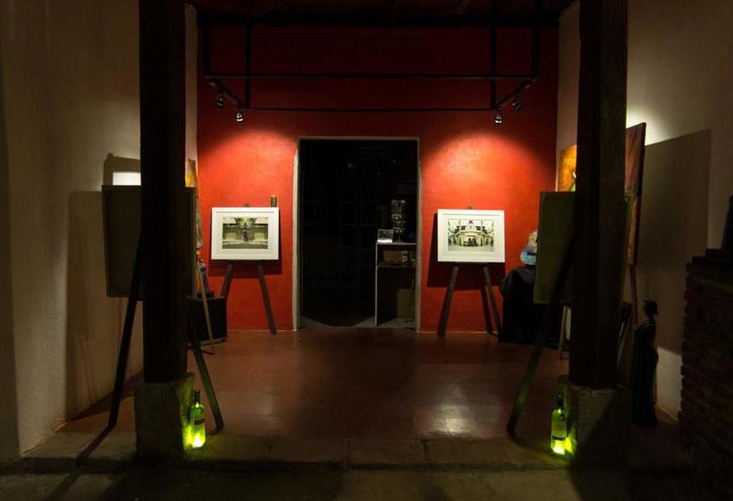 هتل Y Arte Antigua