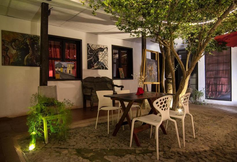 هتل Y Arte Antigua