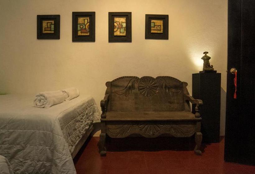 هتل Y Arte Antigua