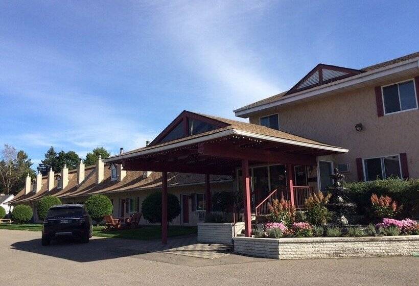 Motel Des Pentes Et Suites