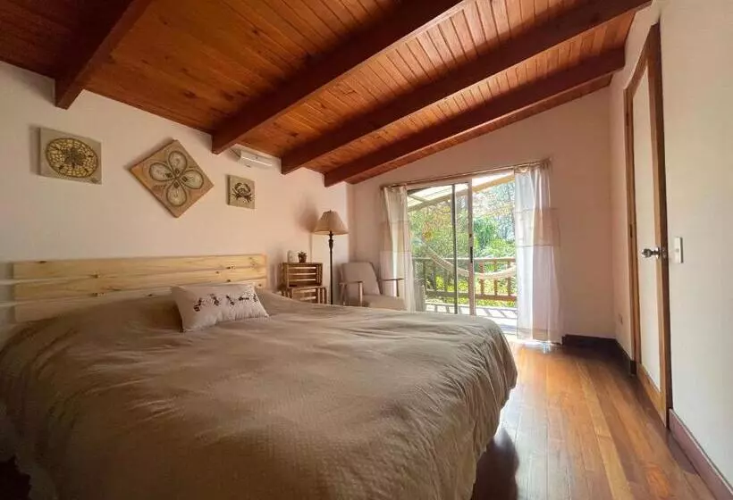 Tierra Magica B&b And Art Studio