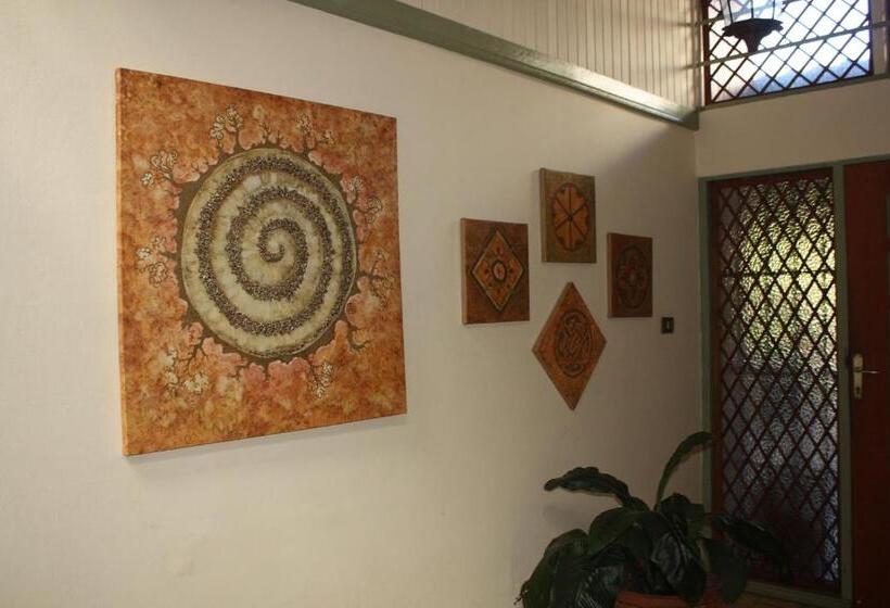 Tierra Magica B&b And Art Studio