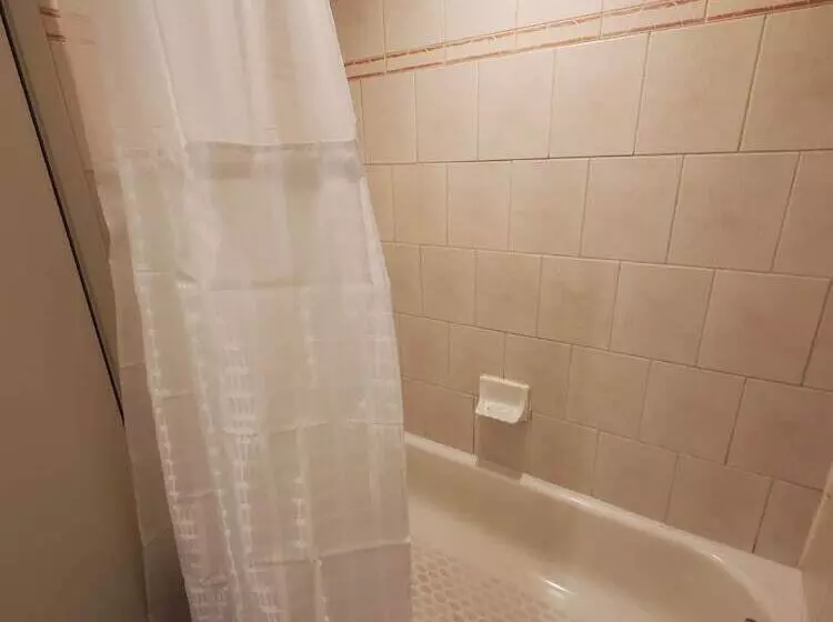 White Knight Motel