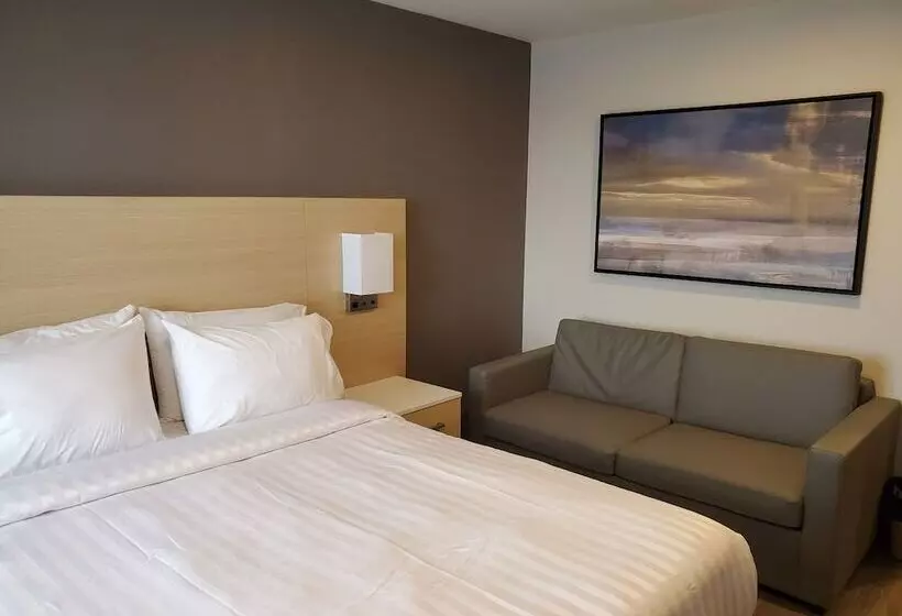 White Knight Motel