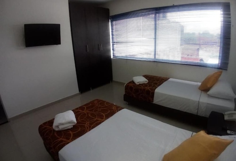 A&l Hoteles   Hotel Adelaida