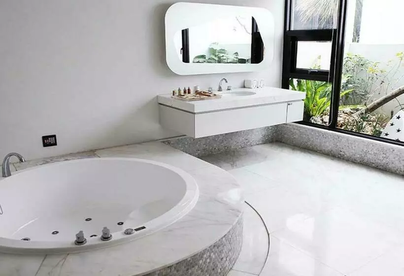 Allur Boutique Motel  Hsinchu Branch