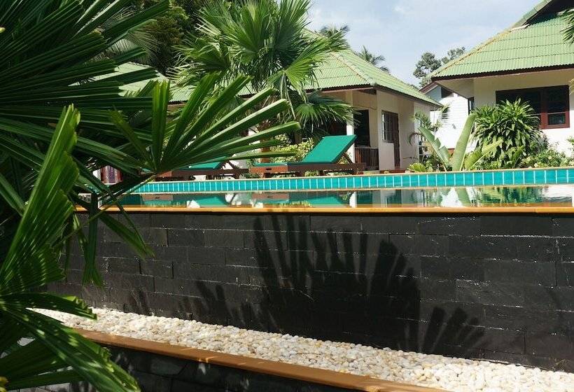 Baannoksuan Resort Samui