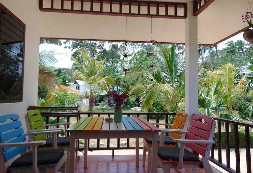 Baannoksuan Resort Samui