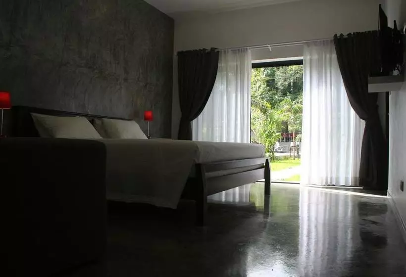 تختخواب و صبحانه Medithairean Guesthouse