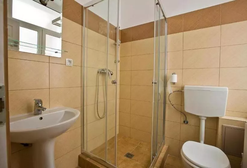 Centrum House Hostel