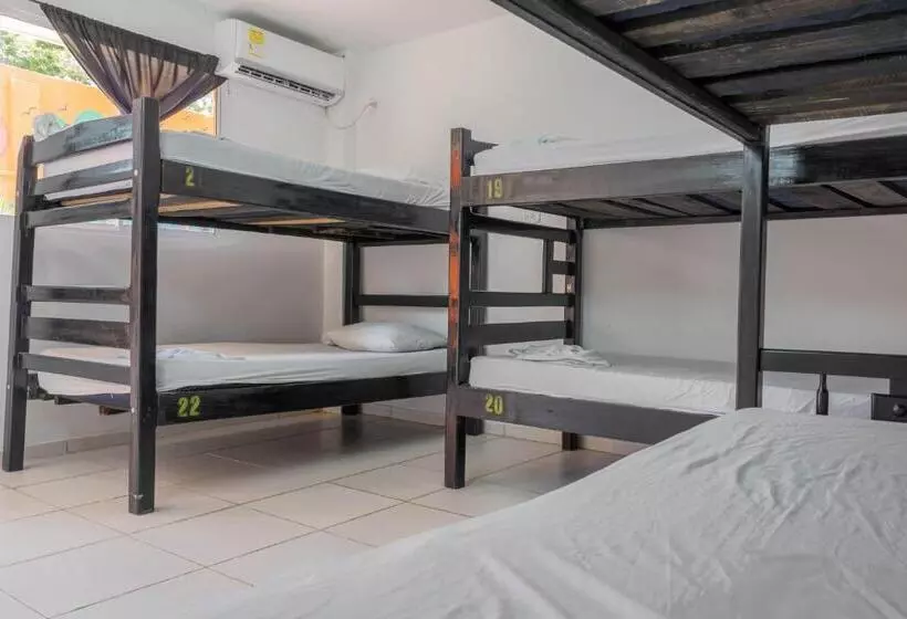 Hostel Nirvana Taganga